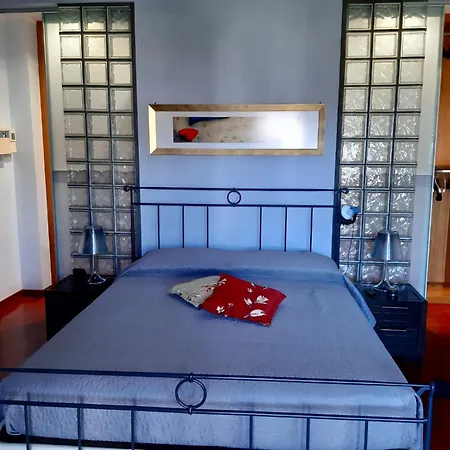 Dilly Holiday-casa Vacanze Apartment Aci Castello